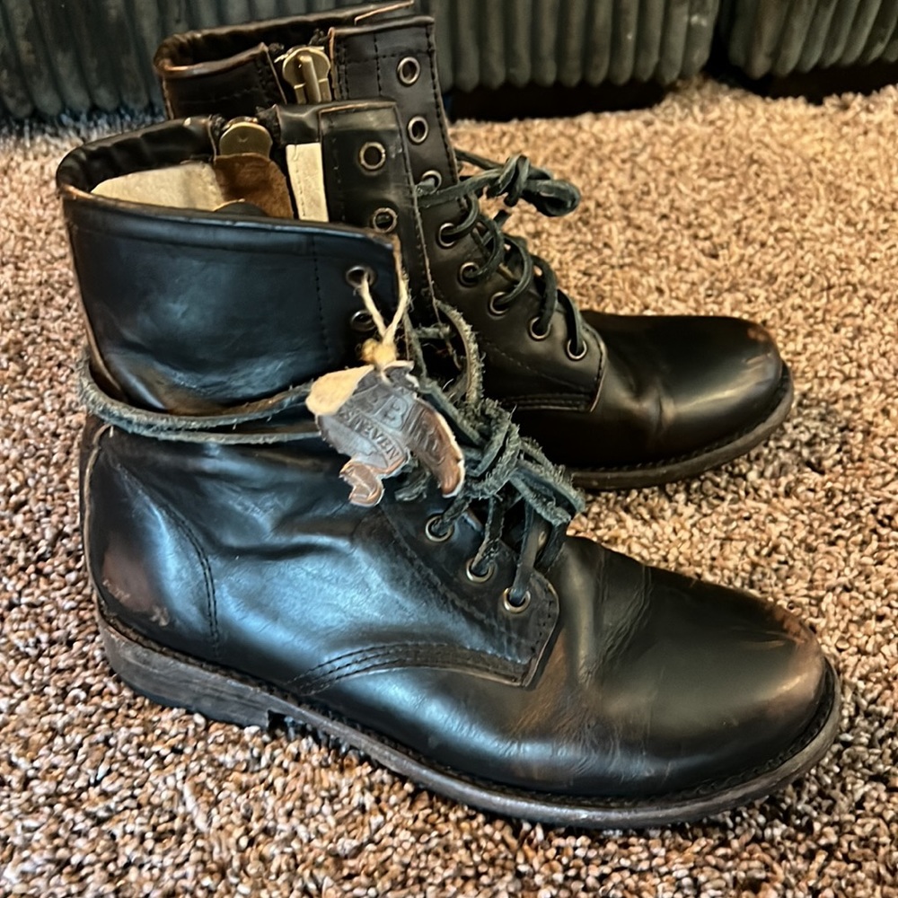 Freebird by Steven Manchester Distressed Boots Black/Brown Women's Size 9